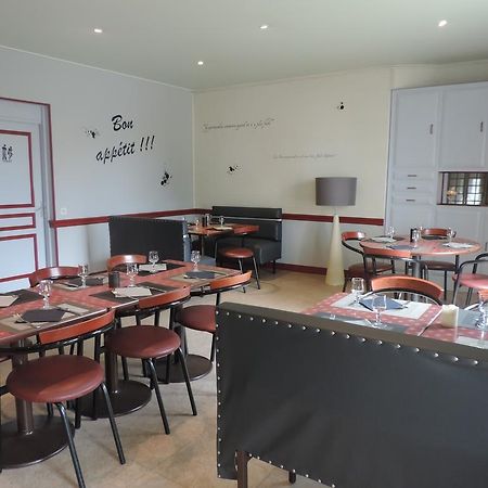 Hotel Restaurant Le Chalet Guemene-Penfao Екстер'єр фото